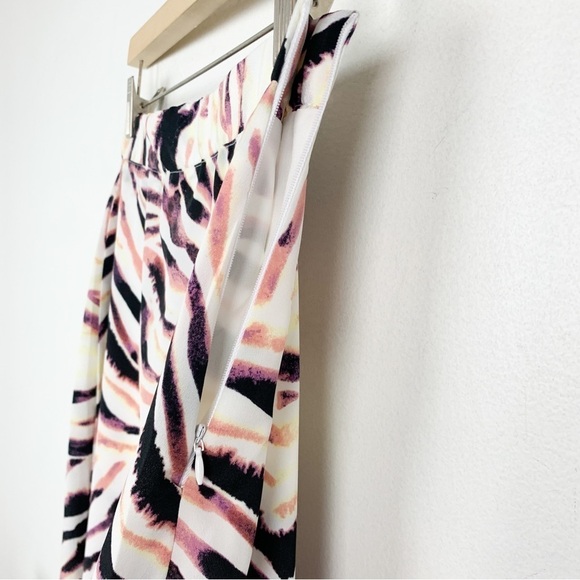 NWT Kendall + Kylie Zebra Print High Waist Midi Skirt Sz S - Picture 6 of 7